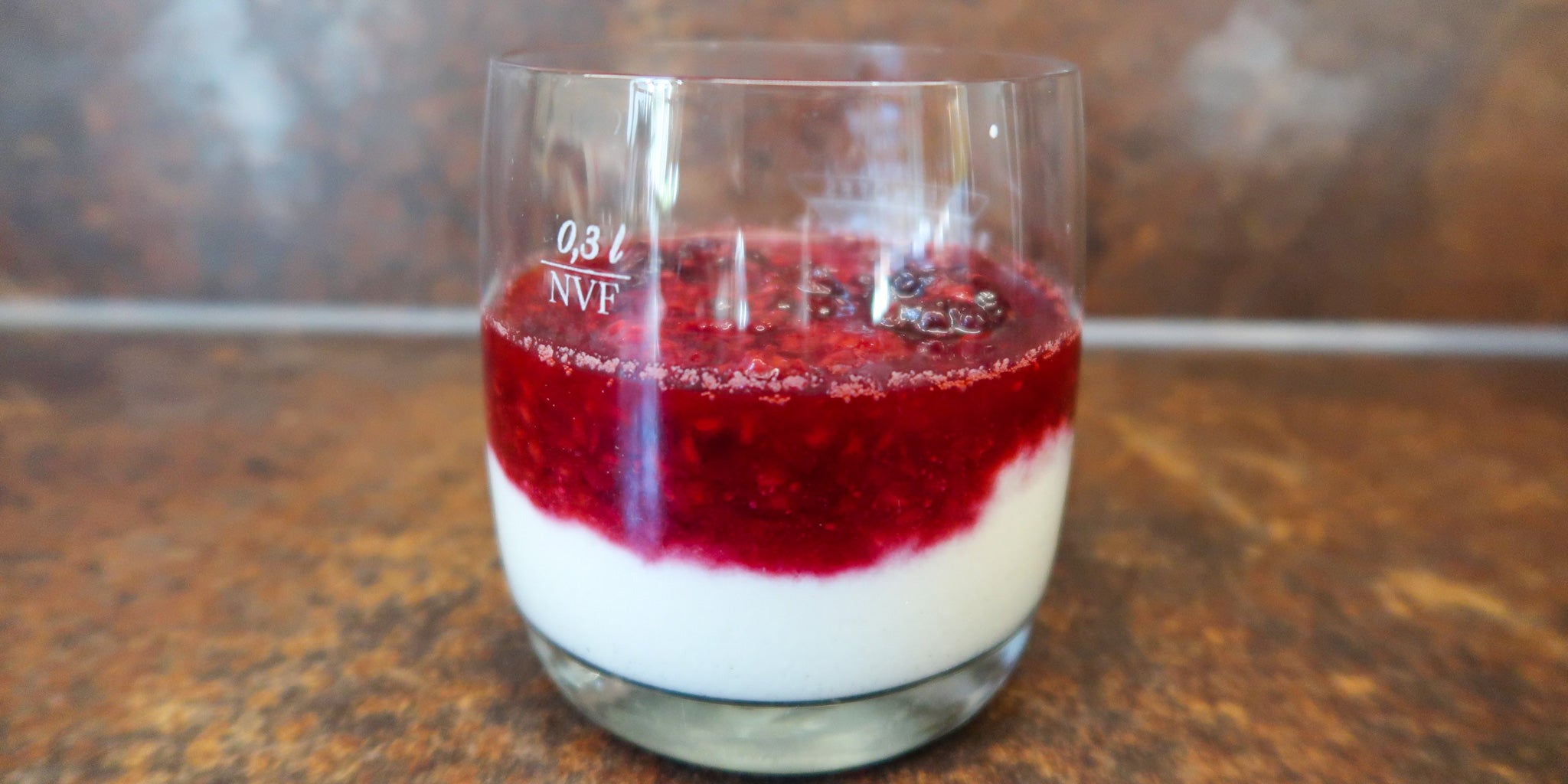 Zitronen-Himbeer Dessert